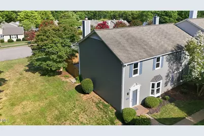 6901 Saxby Court, Raleigh, NC 27613 - Photo 2