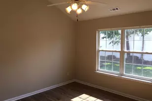 404 Commons Dr, Holly Springs, NC 27540 - Photo 8