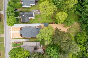 122 Military St, Oxford, NC 27565 - Photo 2