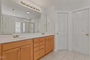 117 Drakewood Pl, Cary, NC 27518 - Photo 18