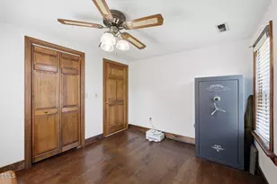 734 S Wakefield St, Zebulon, NC 27597 - Photo 30