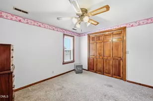 734 S Wakefield St, Zebulon, NC 27597 - Photo 24