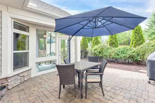 100 Chenette Ct, Cary, NC 27519 - Photo 2