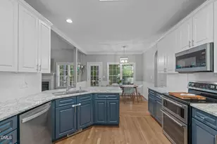 102 Stenness Ct, Apex, NC 27502 - Photo 10