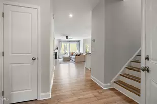 200 Deardom Wy, Chapel Hill, NC 27516 - Photo 4