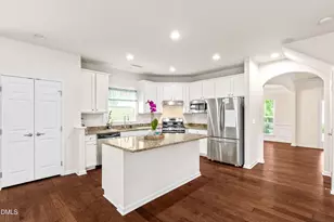 2008 Aventon Ln, Morrisville, NC 27560 - Photo 16