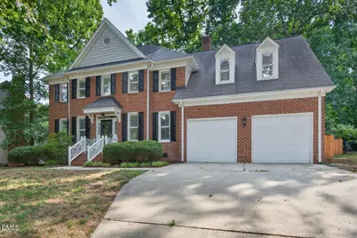 202 Stoneleigh Drive, Cary, NC 27511 - Photo 2