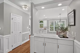 202 Stoneleigh Dr, Cary, NC 27511 - Photo 14