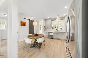 186 Bluffwood Ave, Chapel Hill, NC 27516 - Photo 12
