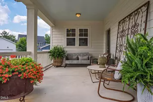 186 Bluffwood Ave, Chapel Hill, NC 27516 - Photo 4