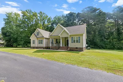140 Lee Lane, Smithfield, NC 27577 - Photo 2