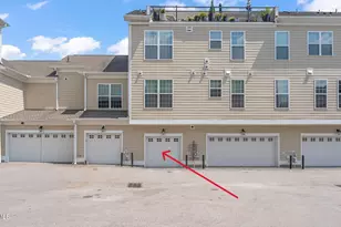 10210 Sablewood Dr, Raleigh, NC 27617 - Photo 26