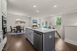 10210 Sablewood Dr, Raleigh, NC 27617 - Photo 14