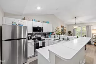 4022 Wellington Ridge Loop, Cary, NC 27518 - Photo 4