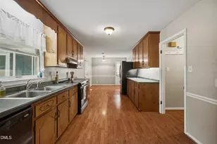 2909 Scuppernong Ln, Durham, NC 27703 - Photo 12