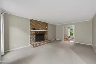 2909 Scuppernong Ln, Durham, NC 27703 - Photo 6