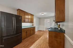 2909 Scuppernong Ln, Durham, NC 27703 - Photo 14