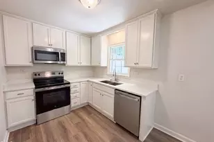 7333 Barberry Ct, Raleigh, NC 27615 - Photo 2