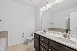 1010 Contessa Dr, Cary, NC 27513 - Photo 28