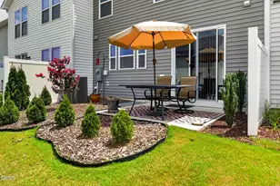 743 Creekway Dr, Fuquay-Varina, NC 27526 - Photo 38