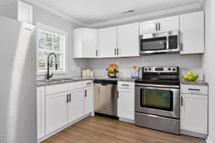 3606 Meriwether Dr, Durham, NC 27704 - Photo 8