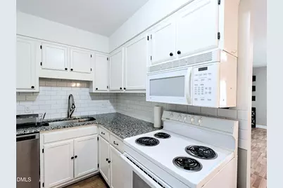 2610 Masonboro Court #E6, Raleigh, NC 27604 - Photo 16