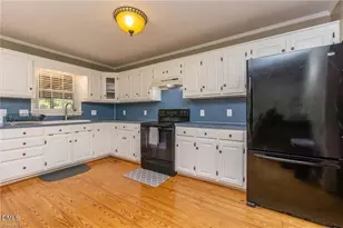 5714 Rolling Meadows Rd, Randleman, NC 27317 - Photo 18