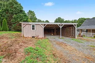 5714 Rolling Meadows Rd, Randleman, NC 27317 - Photo 10