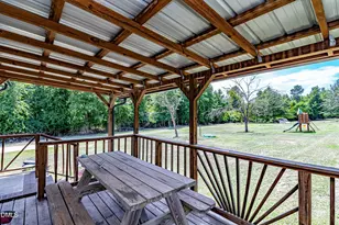 616 Trail End Ln, Newton Grove, NC 28366 - Photo 18