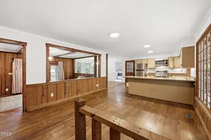 8704 Danbury Cir, Raleigh, NC 27613 - Photo 16