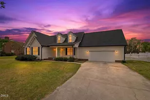 724 Iris Bryant Rd, Dunn, NC 28334 - Photo 1