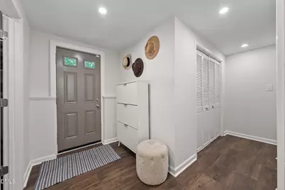 7131 Shellburne Drive, Raleigh, NC 27612 - Photo 20