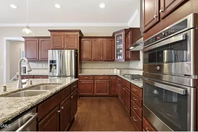 512 Slate Creek Place, Cary, NC 27519 - Photo 14