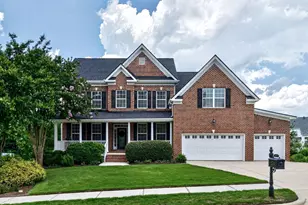 404 Crooked Pine Dr, Cary, NC 27519 - Photo 1