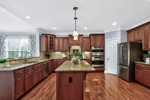 404 Crooked Pine Dr, Cary, NC 27519 - Photo 14