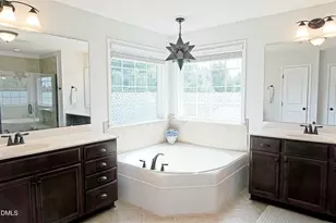 201 King Oak St, Holly Springs, NC 27540 - Photo 12