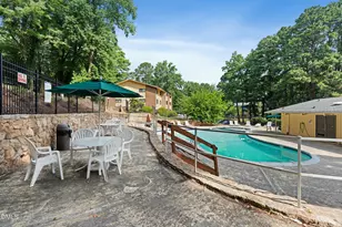 1208 Schaub Dr, Raleigh, NC 27606 - Photo 10