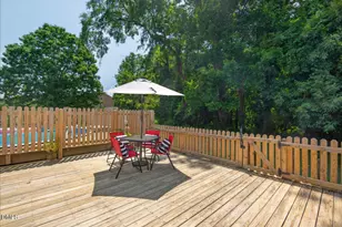 300 Buckingham Dr, Mebane, NC 27302 - Photo 26