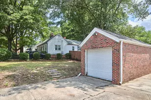 201 E Club Blvd, Durham, NC 27704 - Photo 32