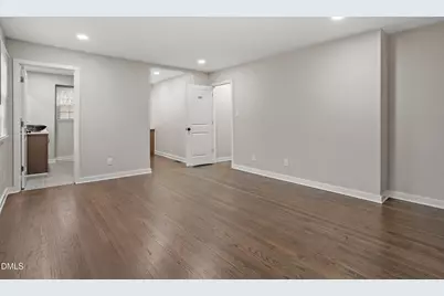 305 E Millbrook Road, Raleigh, NC 27609 - Photo 16