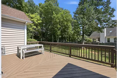 8900 Eaglebrook Court, Raleigh, NC 27617 - Photo 32