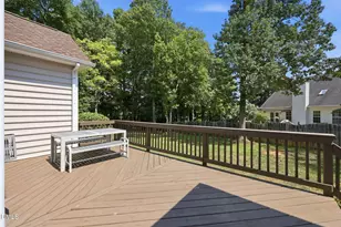 8900 Eaglebrook Ct, Raleigh, NC 27617 - Photo 32