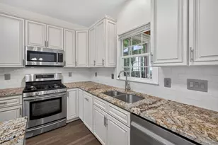 9213 Zermatt Ct, Raleigh, NC 27617 - Photo 36