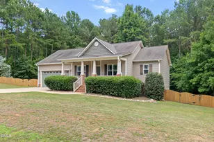 271 Silver Creek Dr, Clayton, NC 27520 - Photo 4
