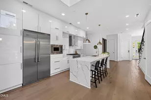 4001 Southpoint Lndg Wy, Durham, NC 27707 - Photo 10