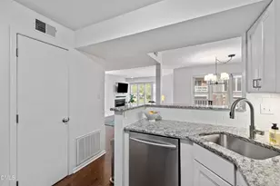 1021 Wirewood Dr, Raleigh, NC 27605 - Photo 20