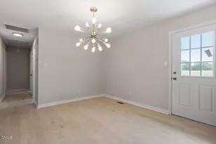 601 West St, Selma, NC 27576 - Photo 10
