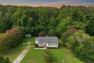 104 Meadow Ln, Zebulon, NC 27597 - Photo 2