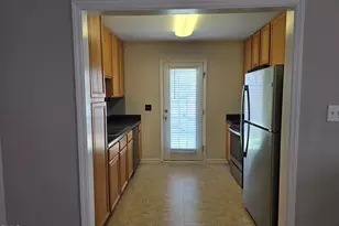 9804 Blackwell Dr, Raleigh, NC 27617 - Photo 6
