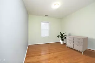 104 Penland Ct, Cary, NC 27519 - Photo 18